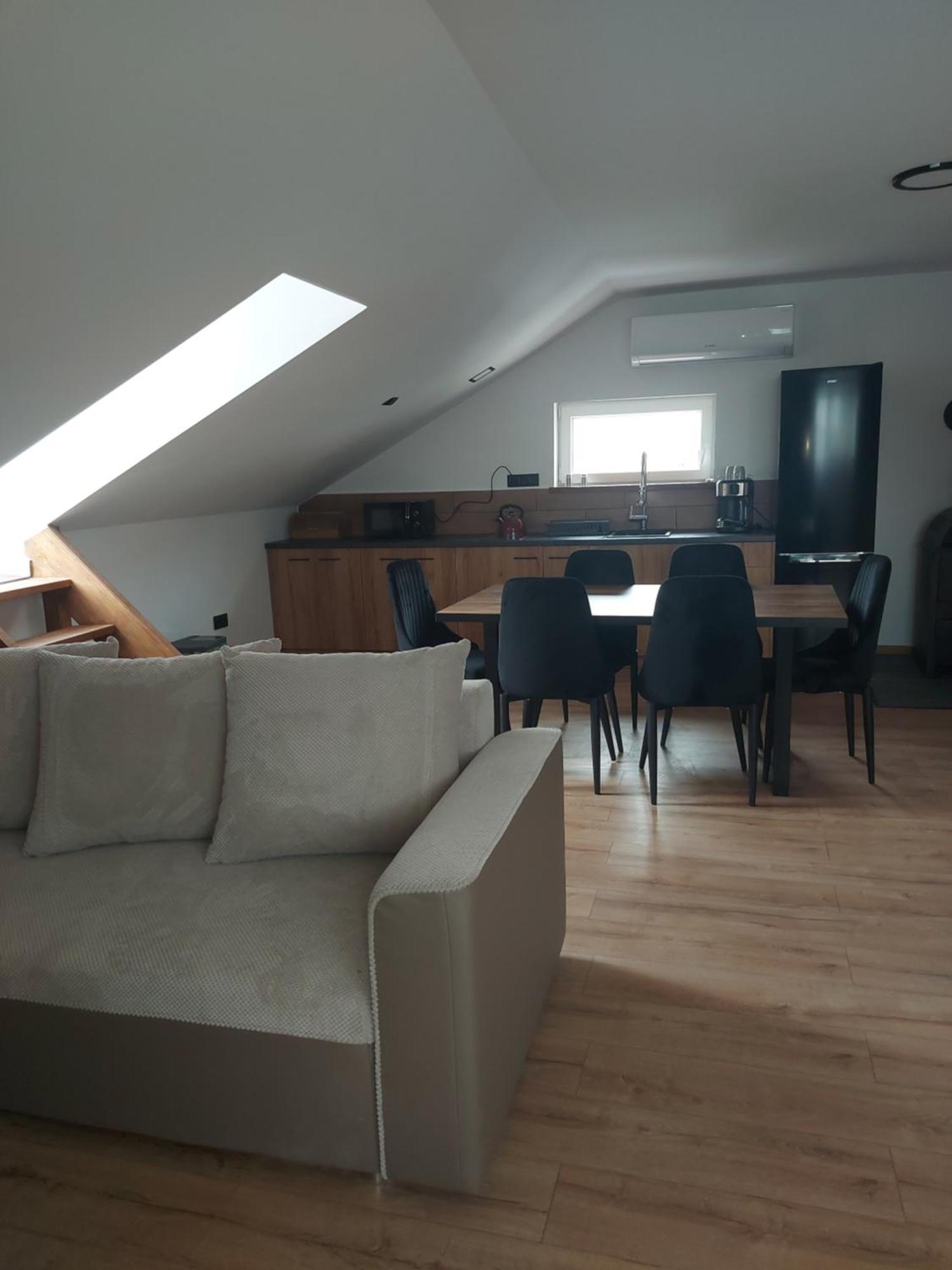 Pokoje I Apartamenty Matdar Mikołajki Habitación foto
