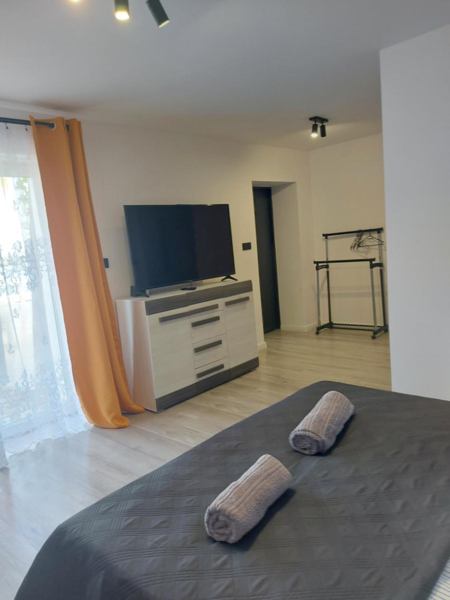 Pokoje I Apartamenty Matdar Mikołajki Habitación foto